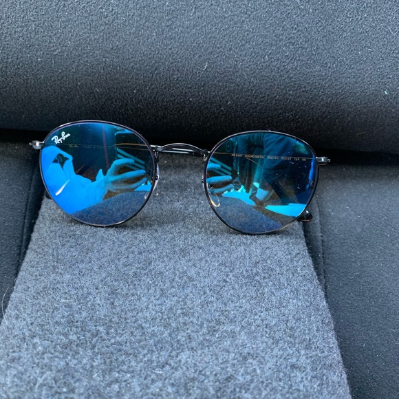 Ray Ban Sunglasses - Picture 2 of 7